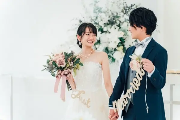 結婚式まで歯列矯正が間に合わなかったらどうする?矯正装置の選び方も解説!